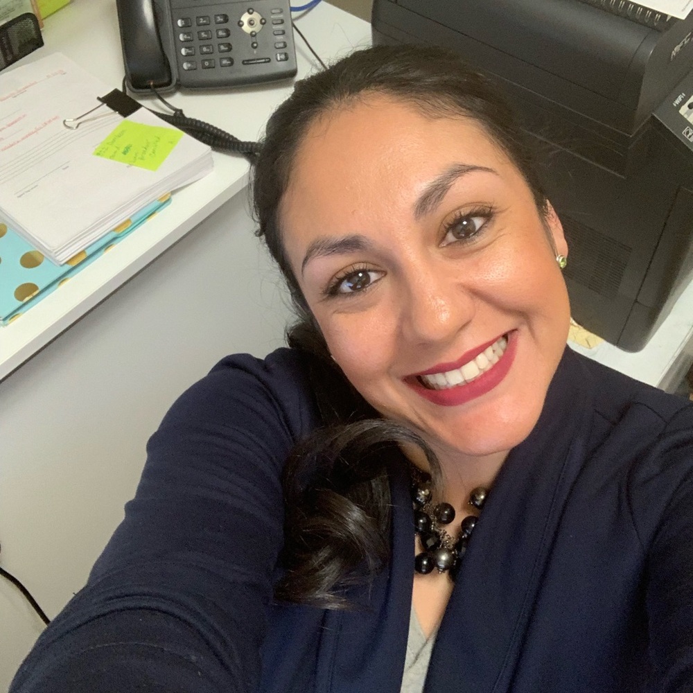 Meet your Posher, Adriana